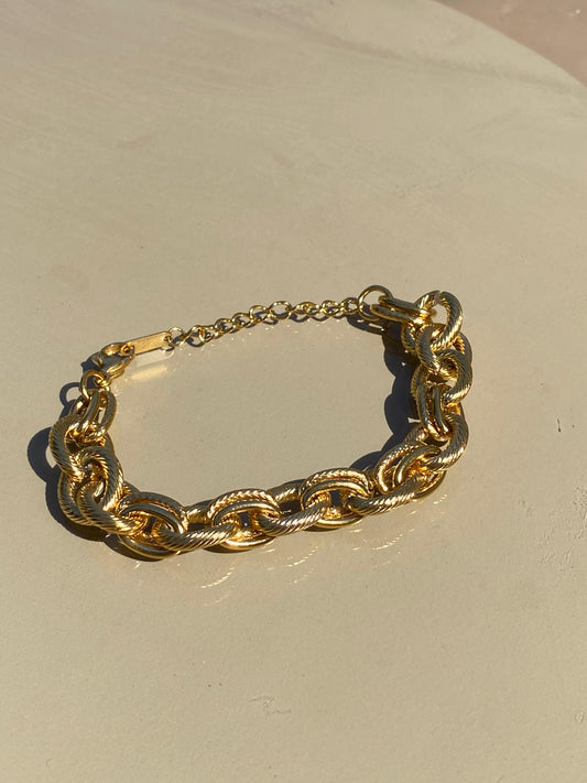 Chunk Chain Golden Bracelet